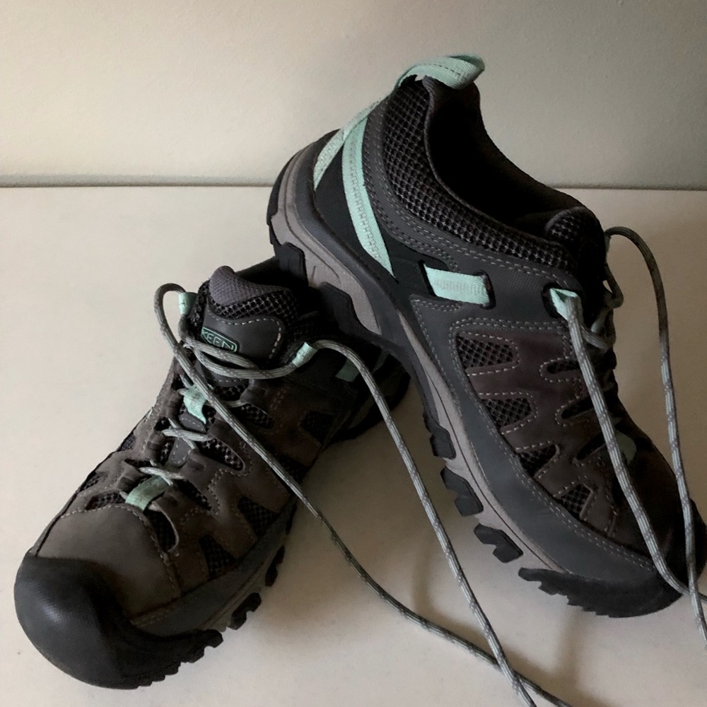 Keen Targhee Women’s Hiking Shoe